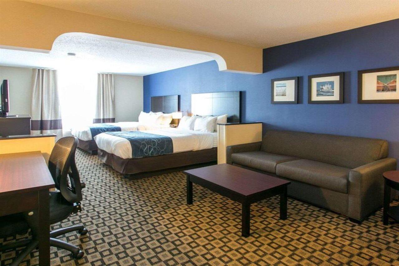 Comfort Suites Benton Harbor - St Joseph Exteriör bild