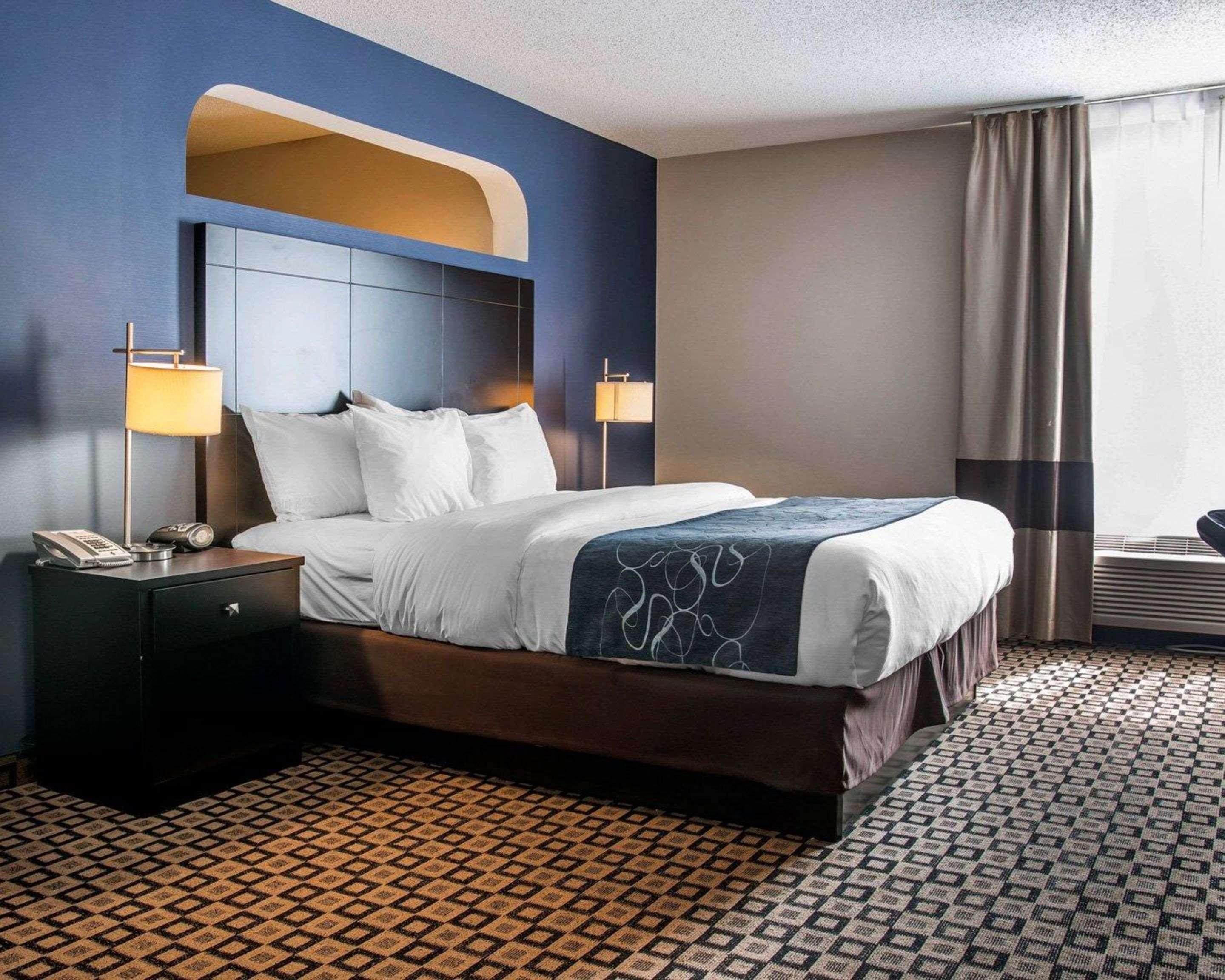 Comfort Suites Benton Harbor - St Joseph Exteriör bild