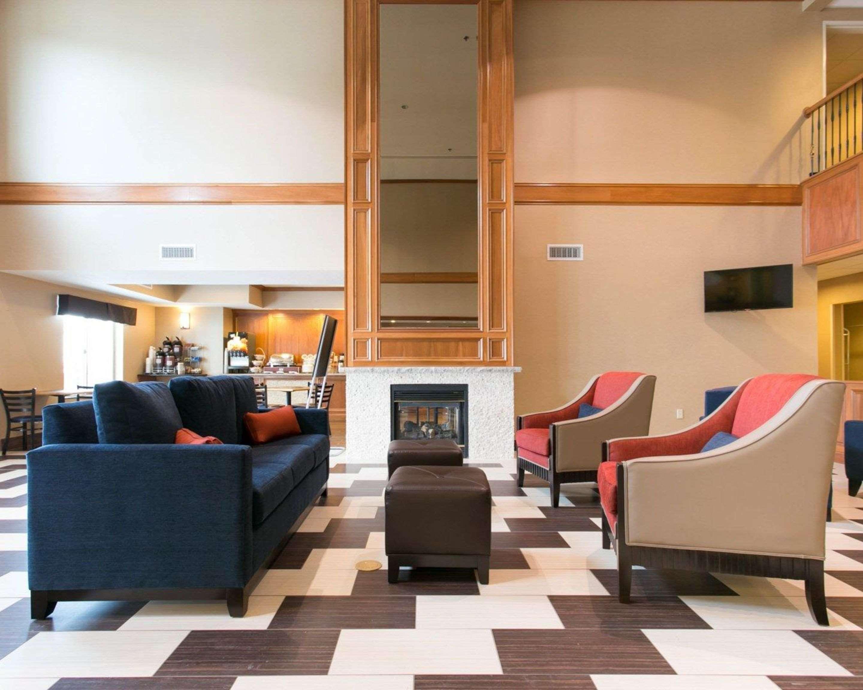 Comfort Suites Benton Harbor - St Joseph Exteriör bild