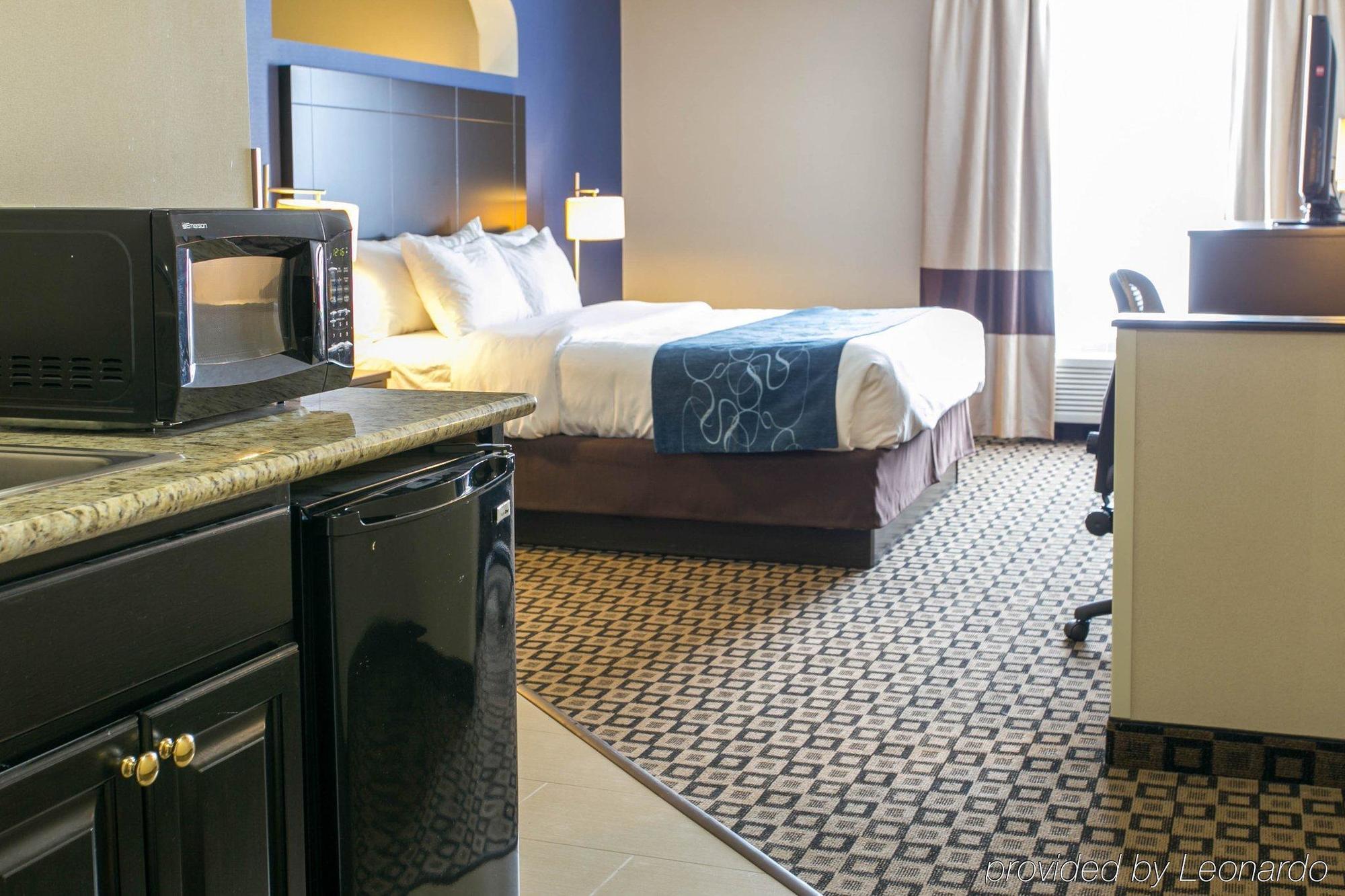 Comfort Suites Benton Harbor - St Joseph Exteriör bild